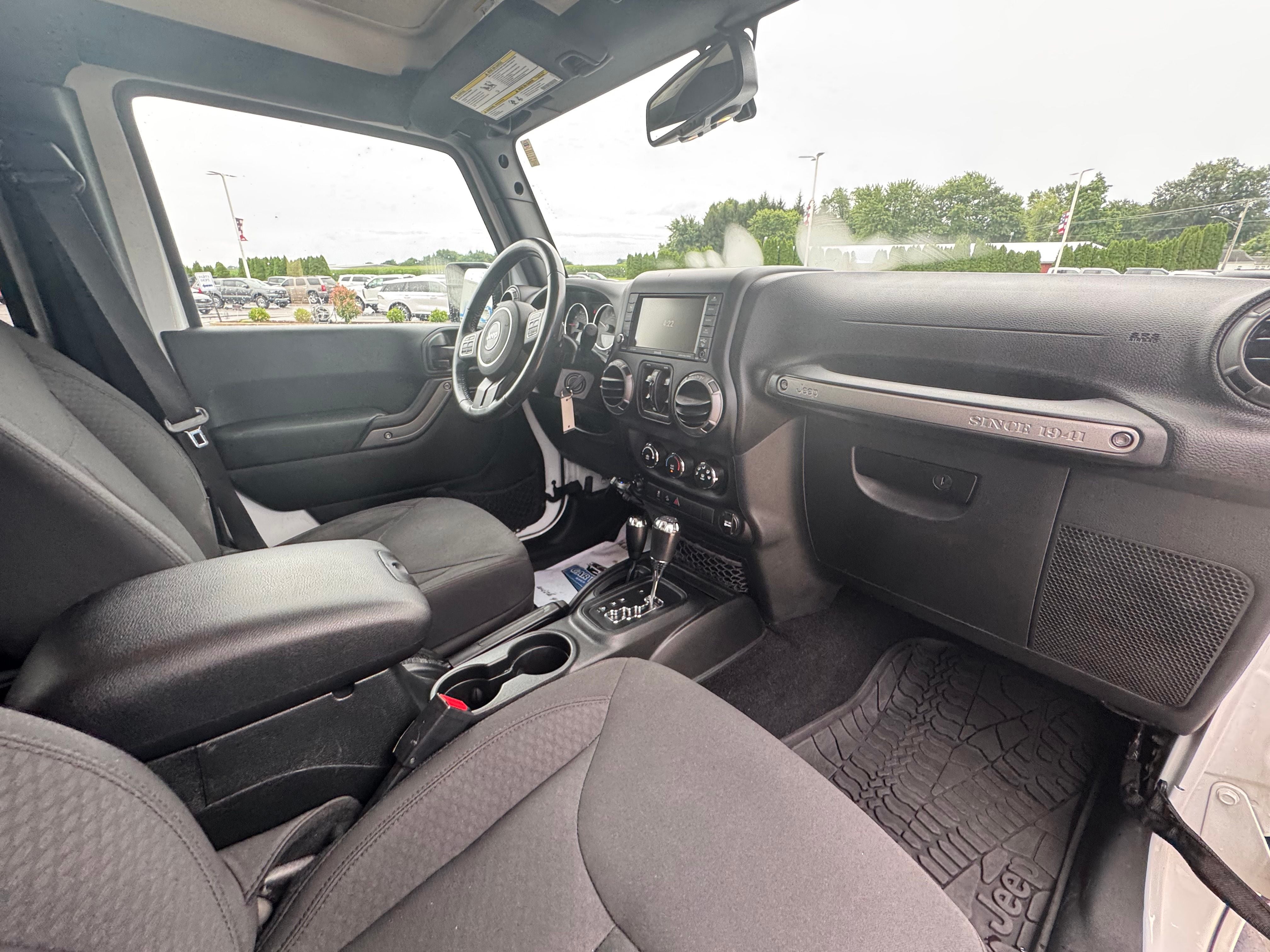 2017 Jeep Wrangler Unlimited Sport 24S pkg