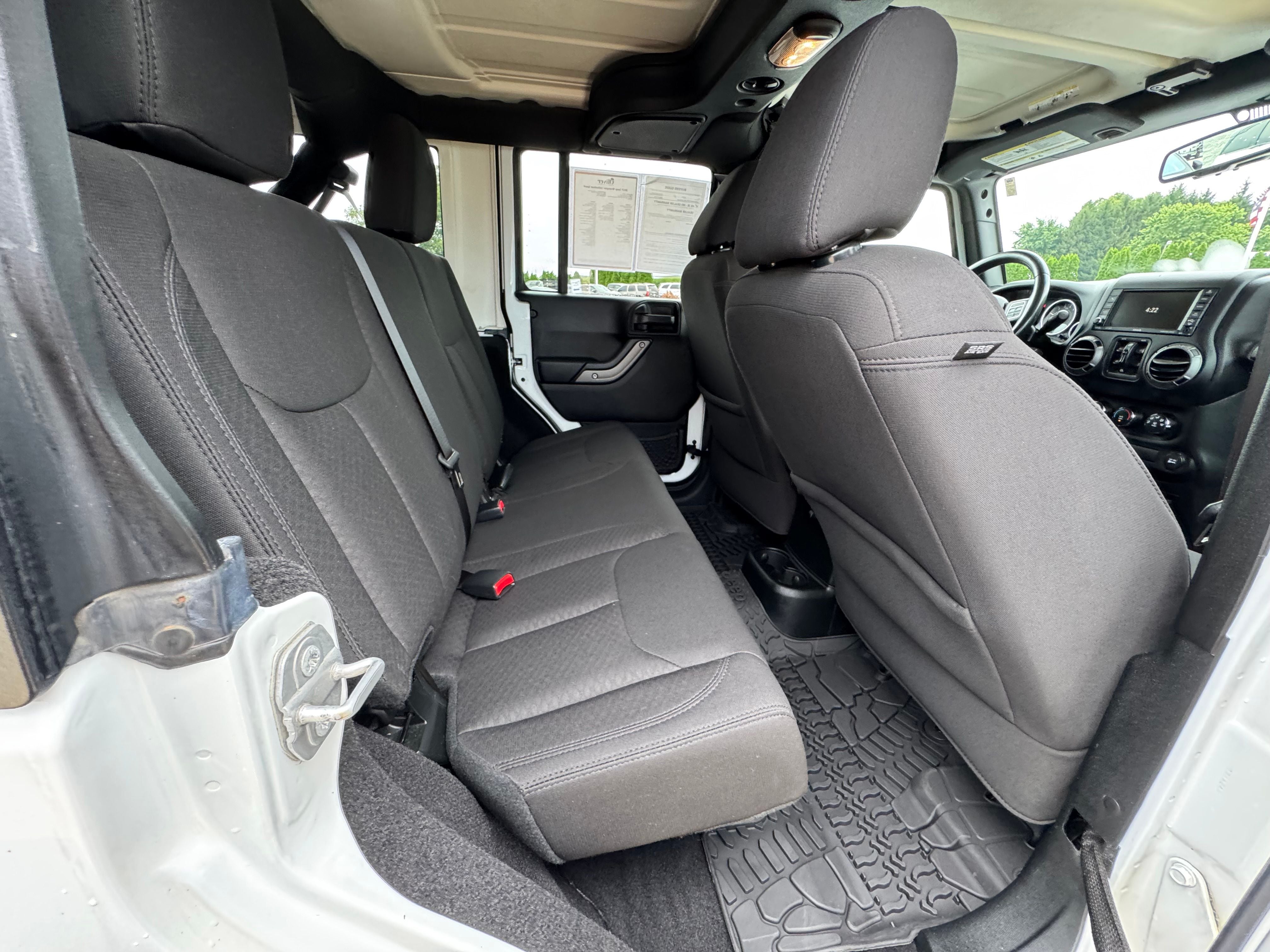 2017 Jeep Wrangler Unlimited Sport 24S pkg