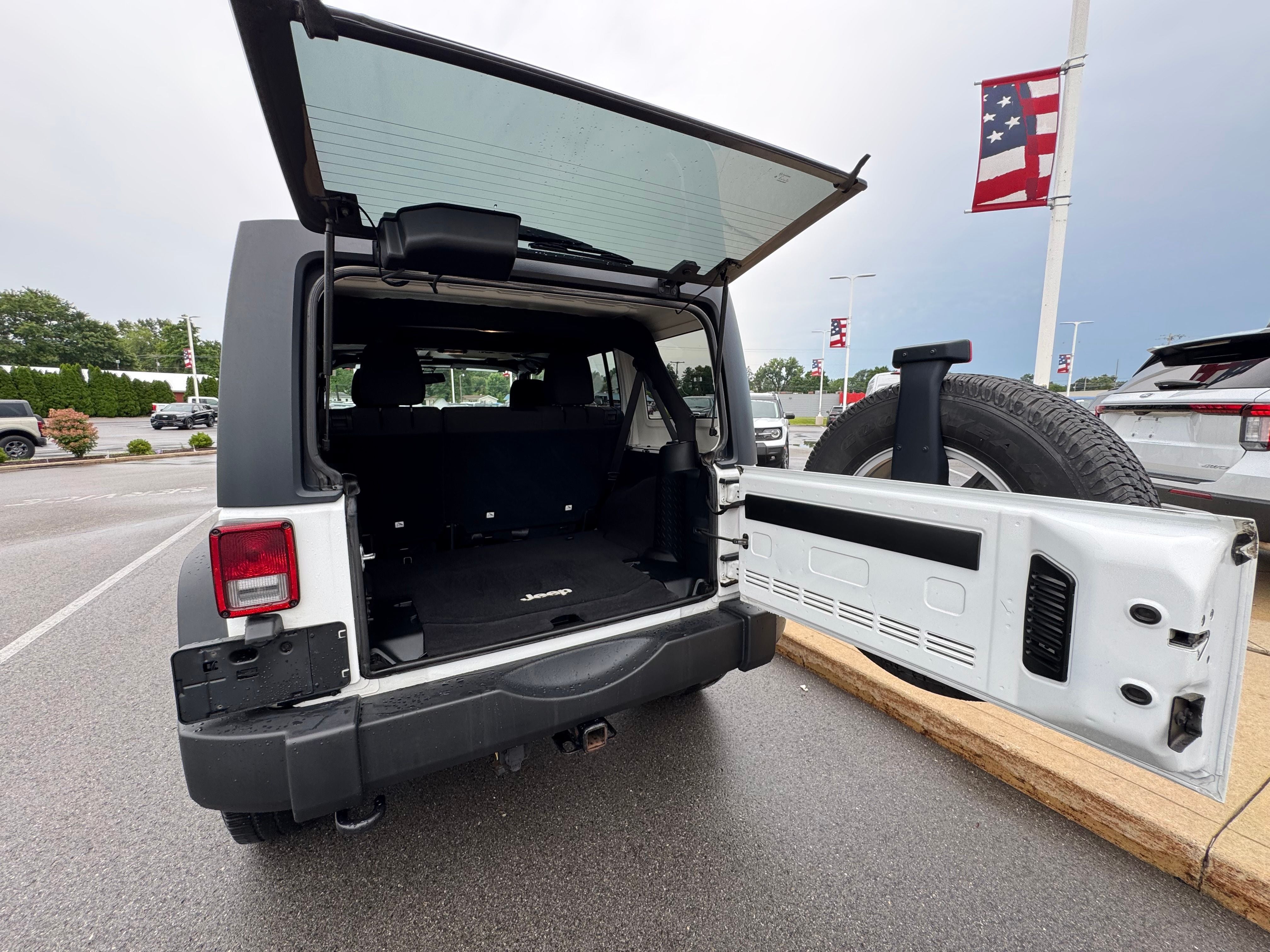2017 Jeep Wrangler Unlimited Sport 24S pkg