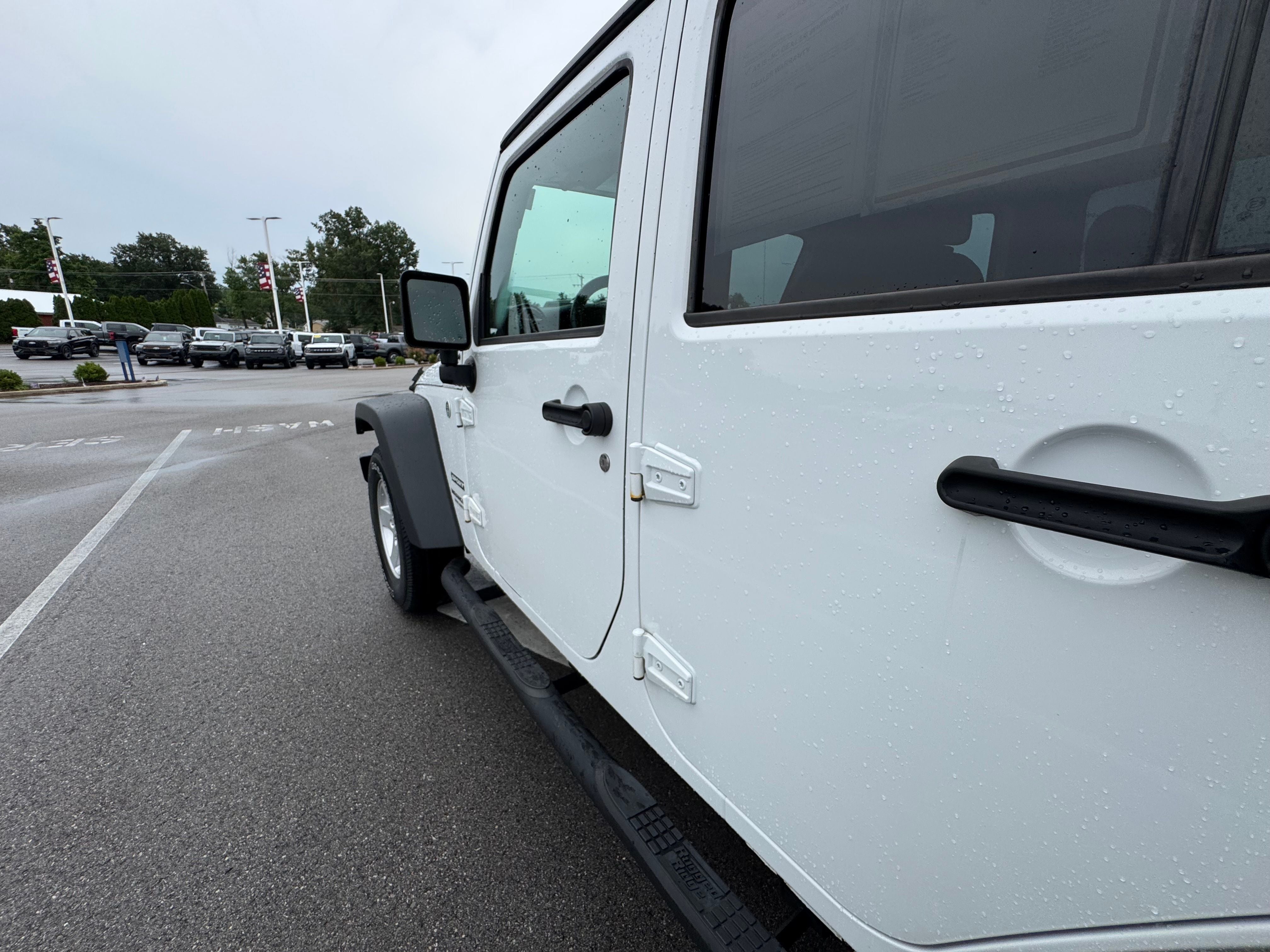 2017 Jeep Wrangler Unlimited Sport 24S pkg