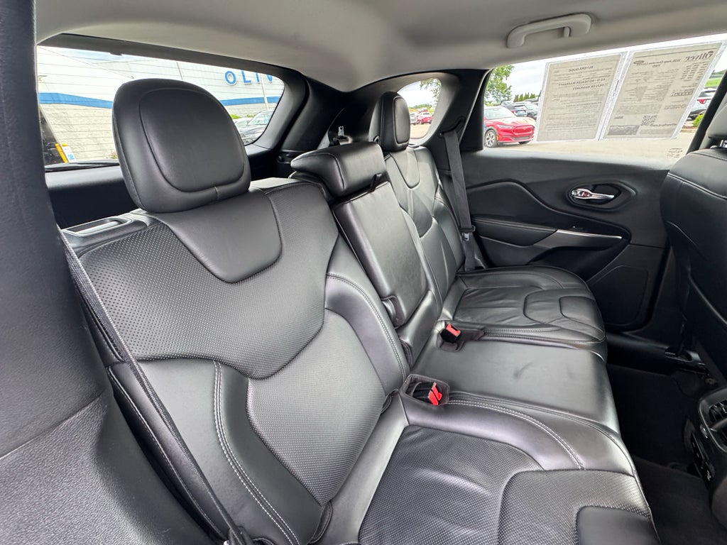 2020 Jeep Cherokee Limited FWD