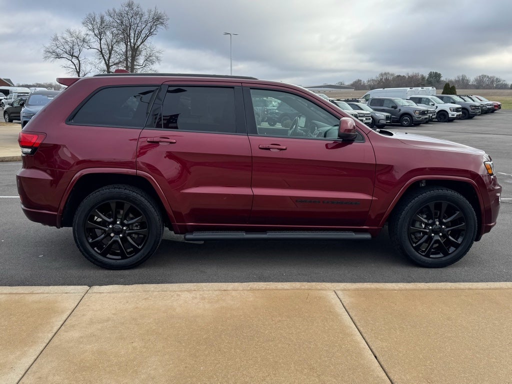 2019 Jeep Grand Cherokee Altitude 4WD
