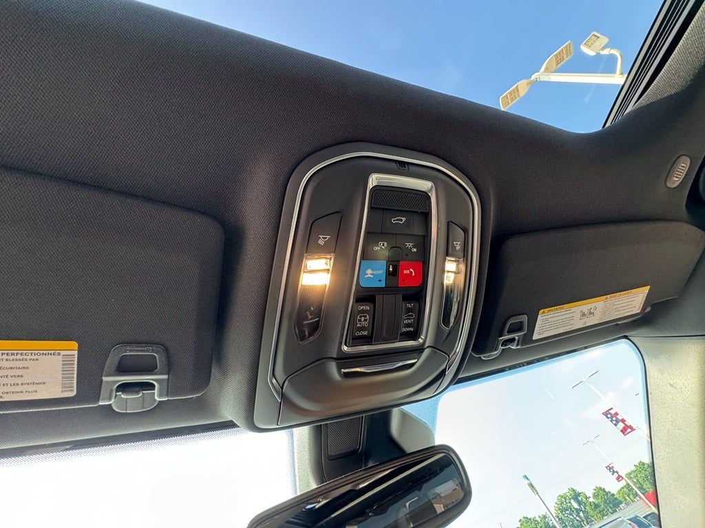 2023 Jeep Grand Cherokee L Altitude