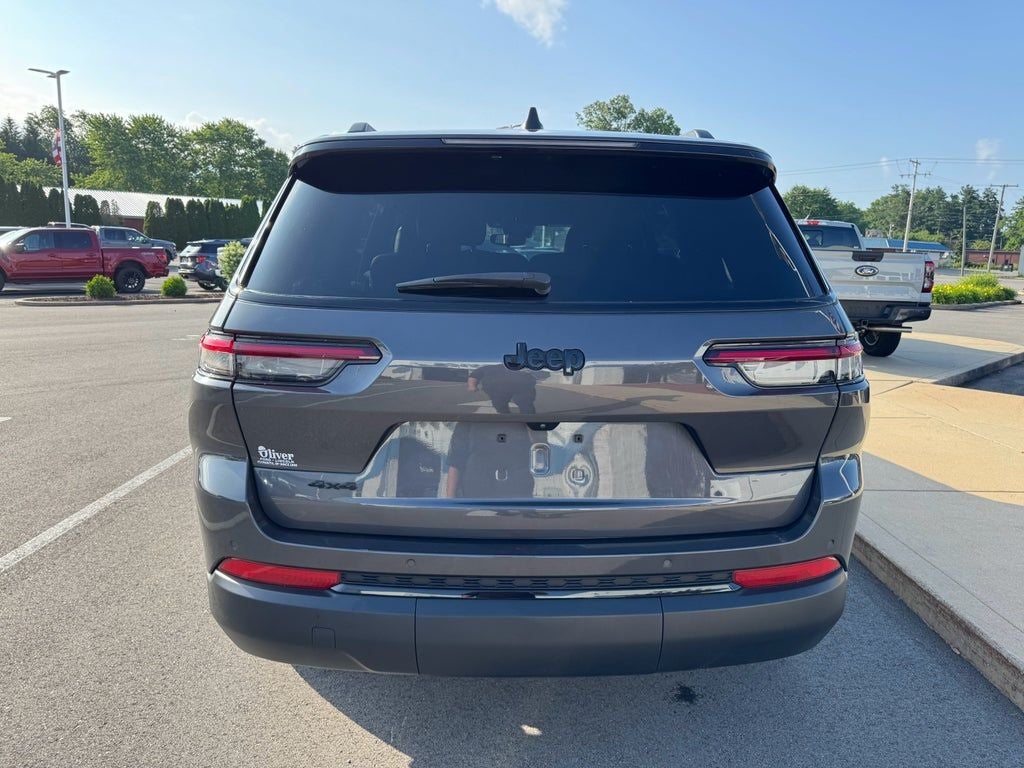 2023 Jeep Grand Cherokee L Altitude