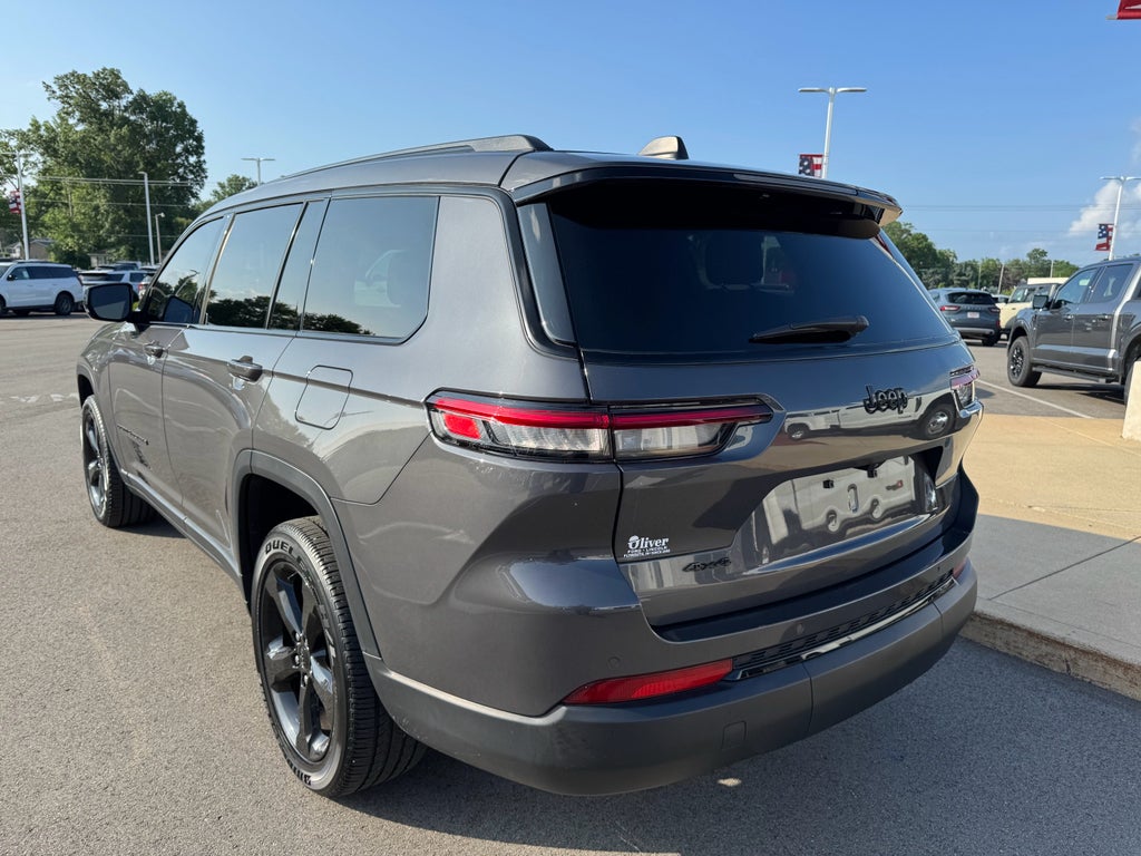 2023 Jeep Grand Cherokee L Altitude 4WD