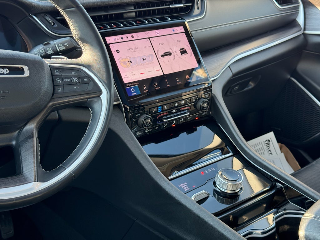 2022 Jeep Grand Cherokee L Limited 4WD