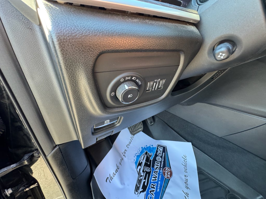 2022 Jeep Grand Cherokee L Limited 4WD