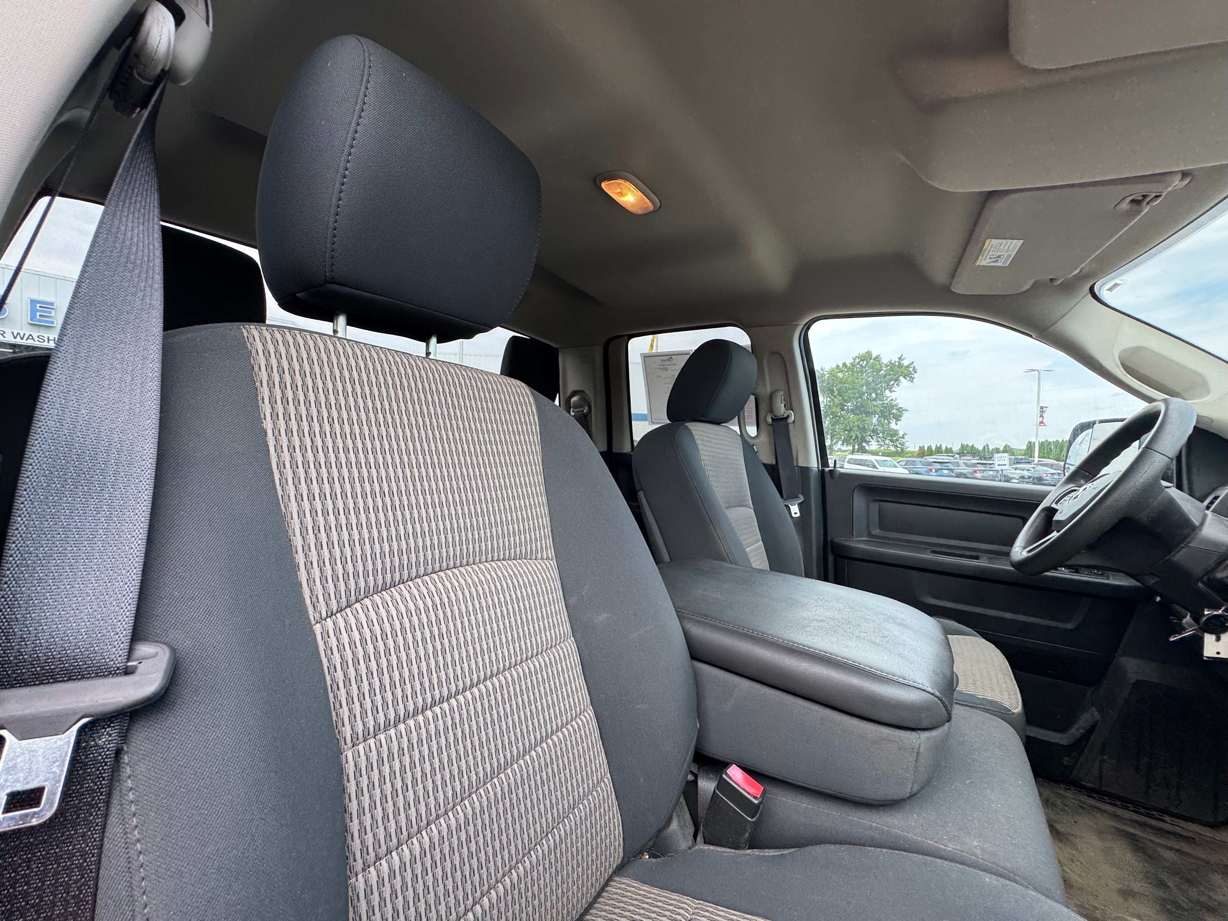 2012 RAM 1500 ST