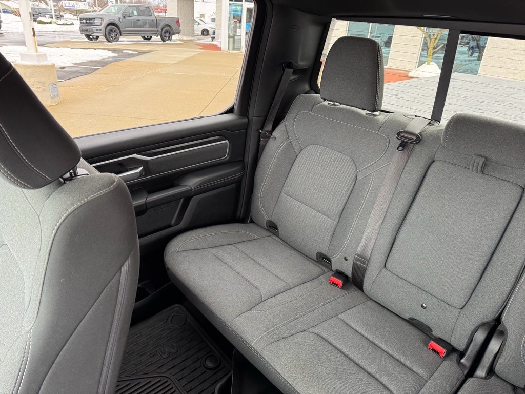 2021 RAM 1500 Big Horn Crew Cab 4x4