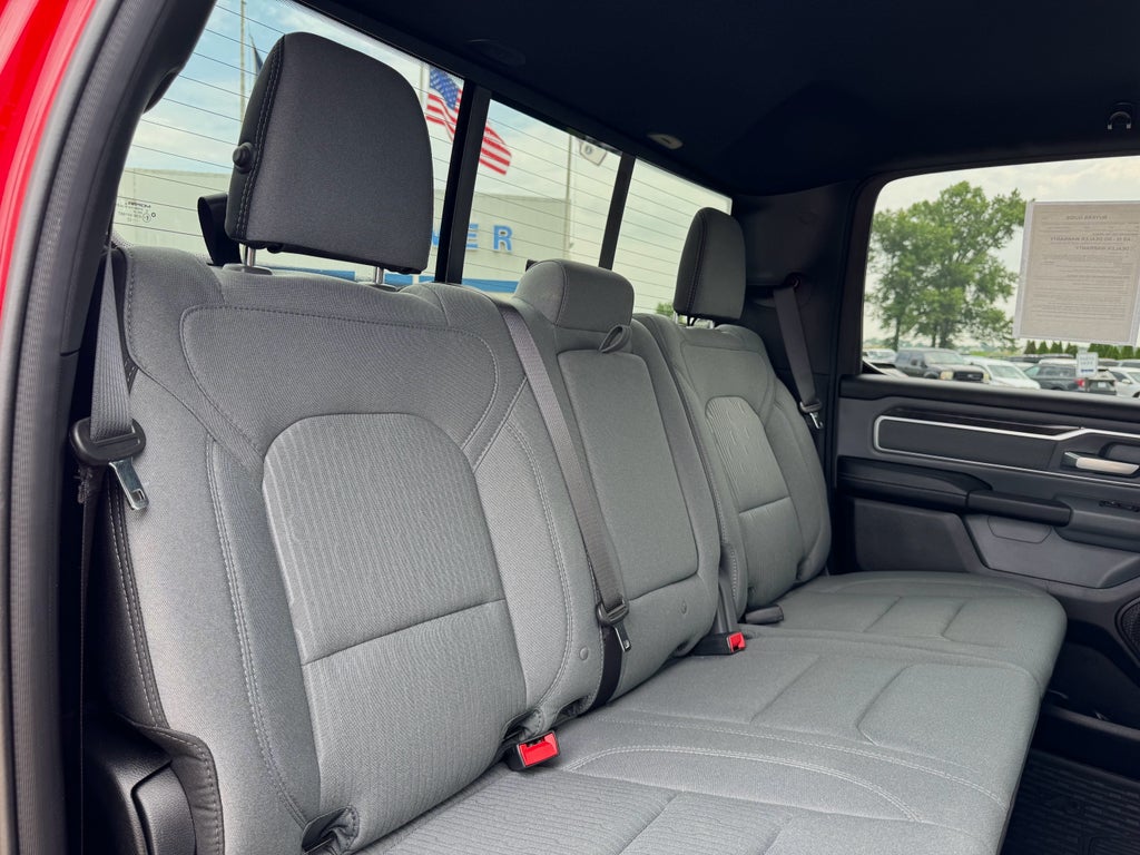 2022 RAM 1500 Big Horn Crew Cab 4x4