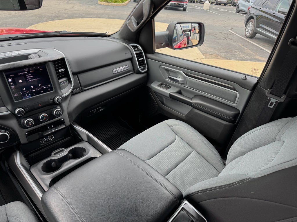 2022 RAM 1500 Big Horn Crew Cab 4x4