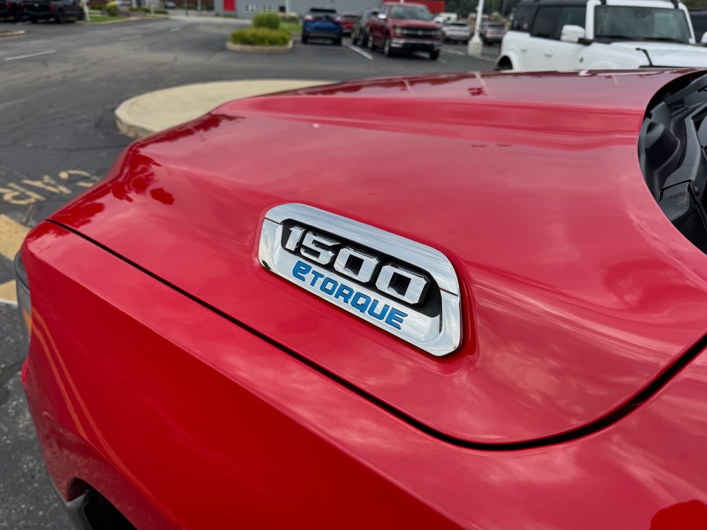 2022 RAM 1500 Big Horn Crew Cab 4x4