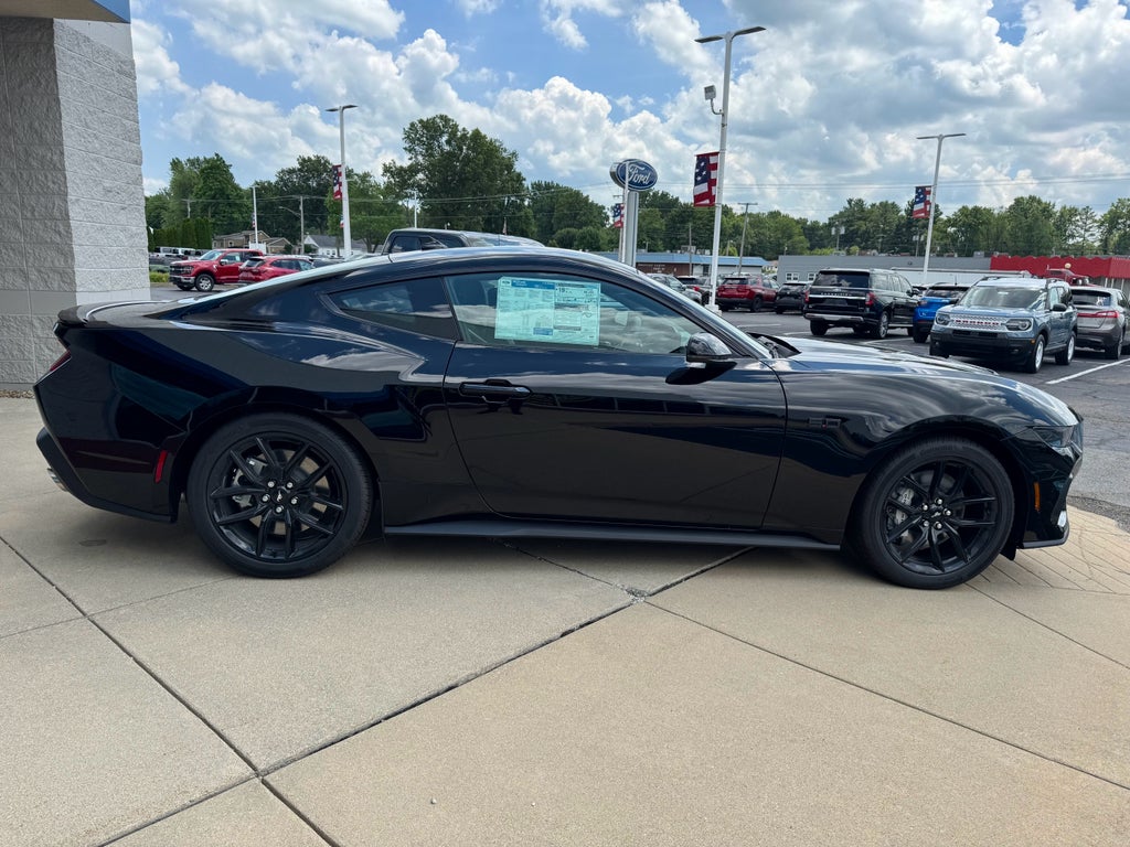 2025 Ford Mustang GT Coupe Premium