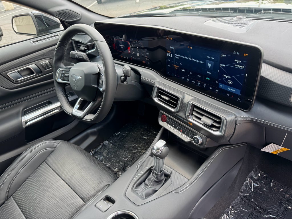 2025 Ford Mustang GT Coupe Premium