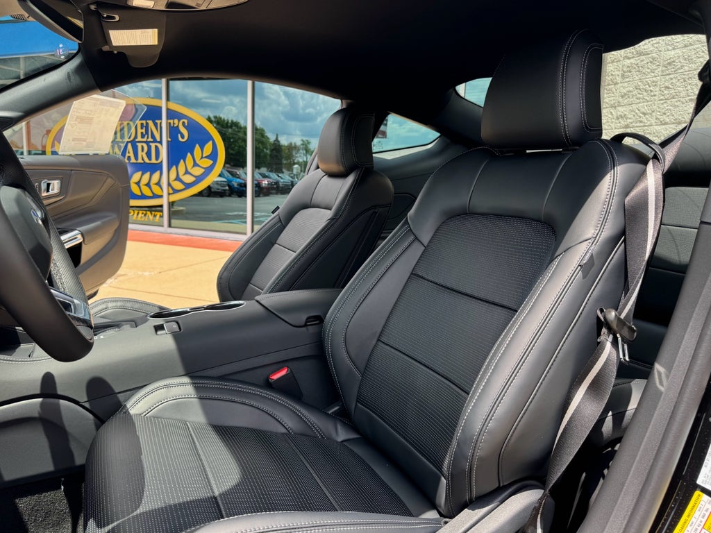 2025 Ford Mustang GT Coupe Premium