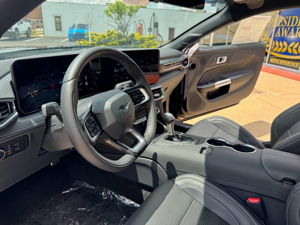 2025 Ford Mustang GT Coupe Premium