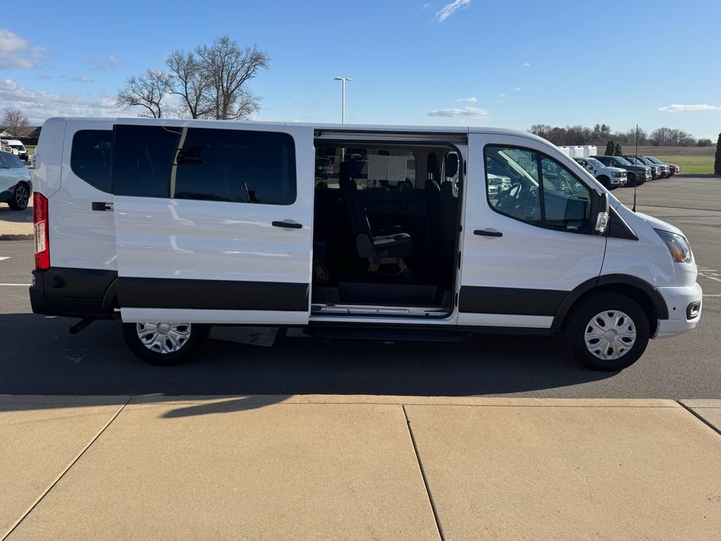 2024 Ford Transit Wagon XLT RWD