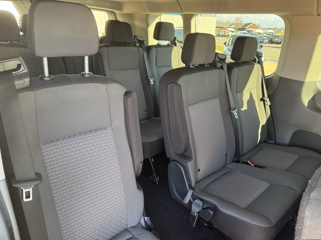 2024 Ford Transit Wagon XLT RWD