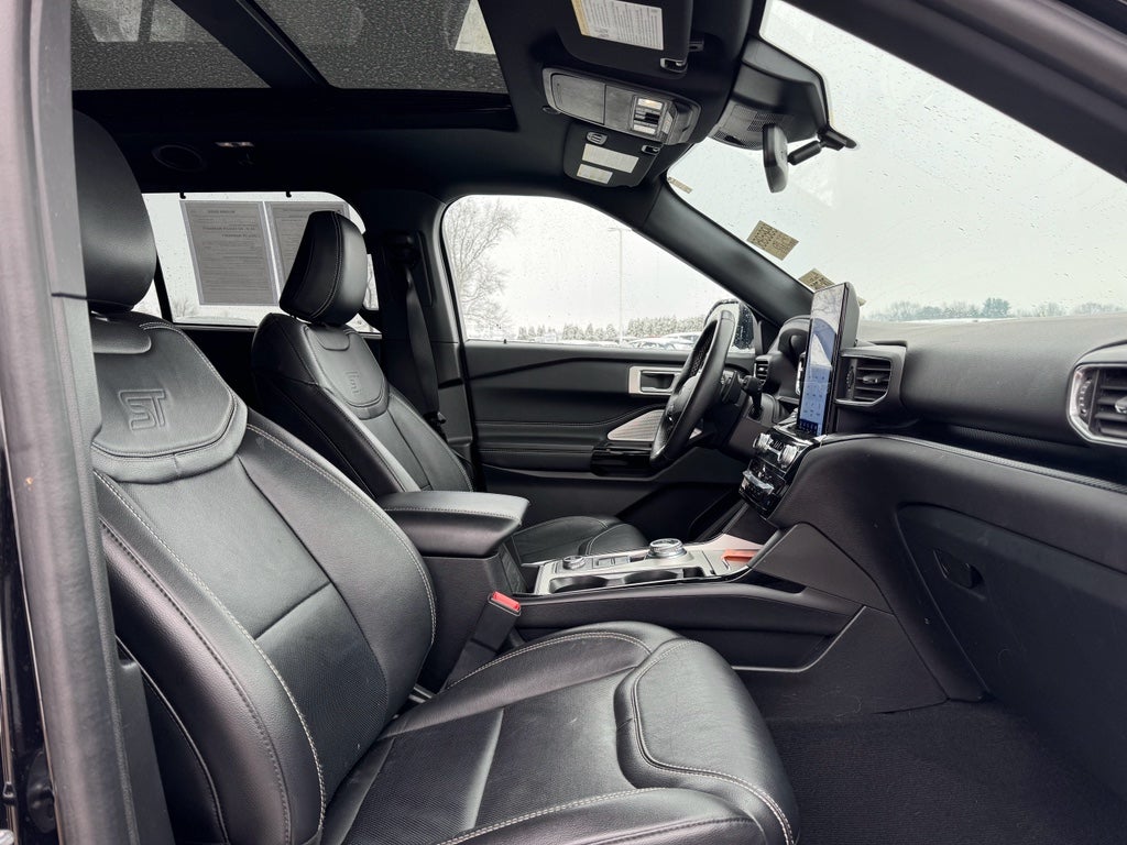 2023 Ford Explorer ST 4WD