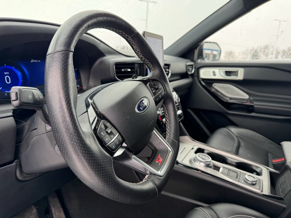 2023 Ford Explorer ST 4WD