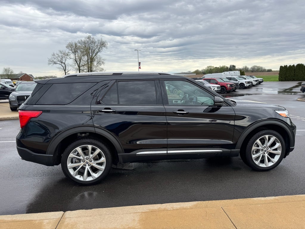 2022 Ford Explorer Platinum 4WD