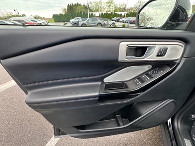 2022 Ford Explorer Platinum 4WD