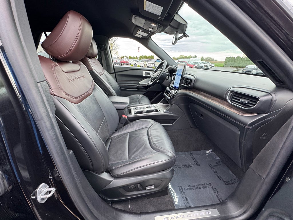 2022 Ford Explorer Platinum 4WD