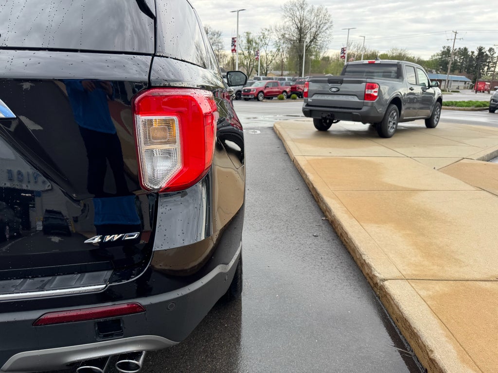 2022 Ford Explorer Platinum - Photo 9