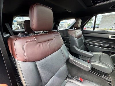 2022 Ford Explorer Platinum