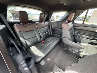 2022 Ford Explorer Platinum