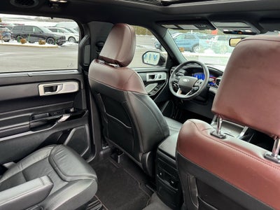 2022 Ford Explorer Platinum 4WD