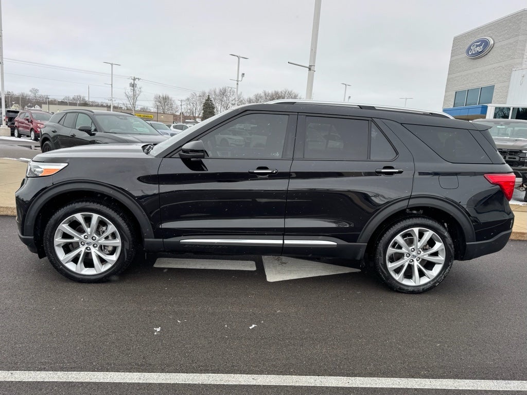 2022 Ford Explorer Platinum 4WD