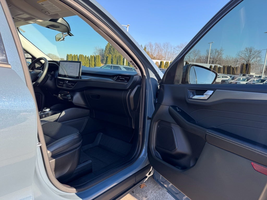 2023 Ford Escape PHEV FWD