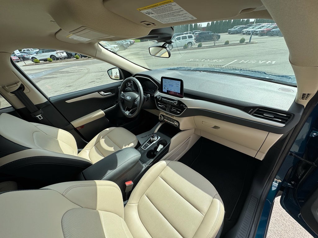 2020 Ford Escape SEL FWD