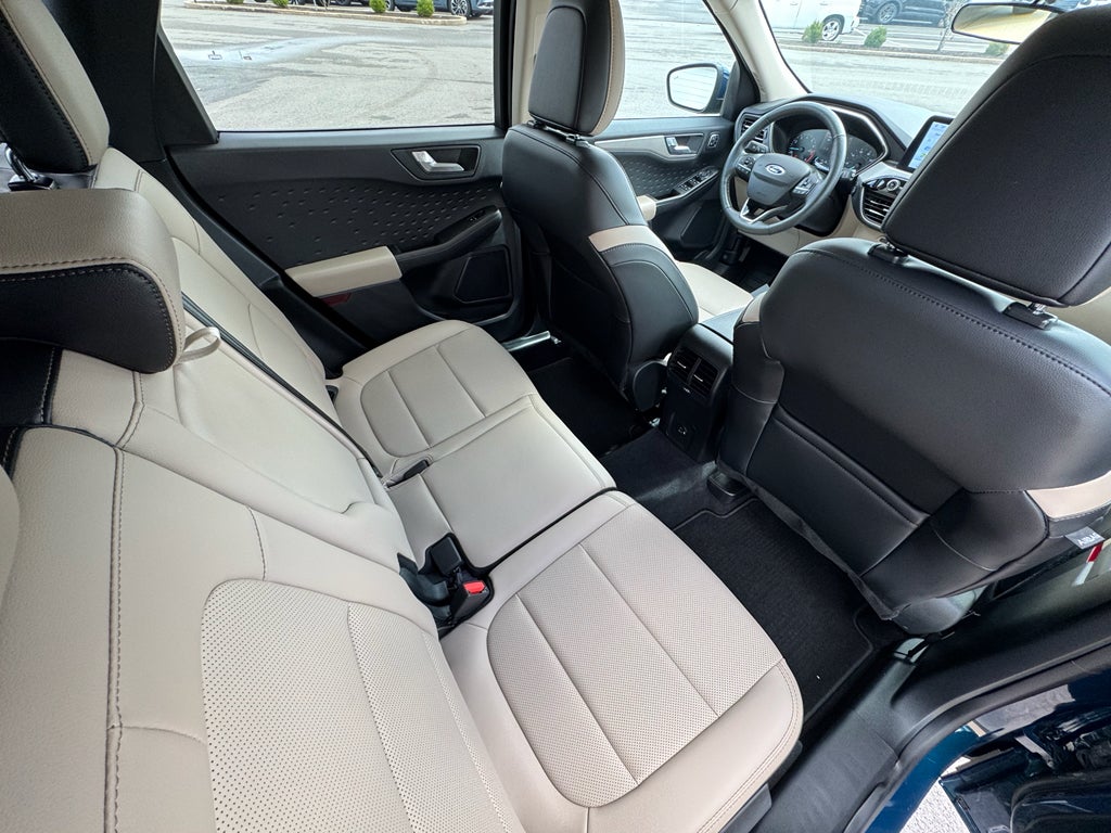 2020 Ford Escape SEL FWD