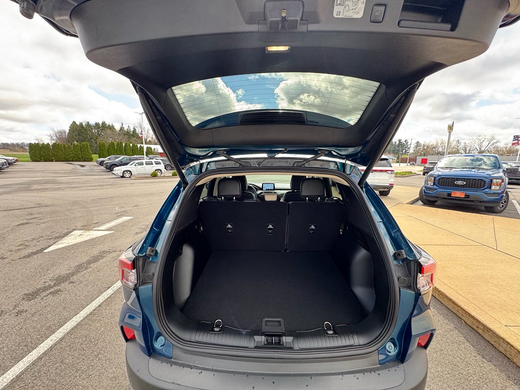 2020 Ford Escape SEL FWD