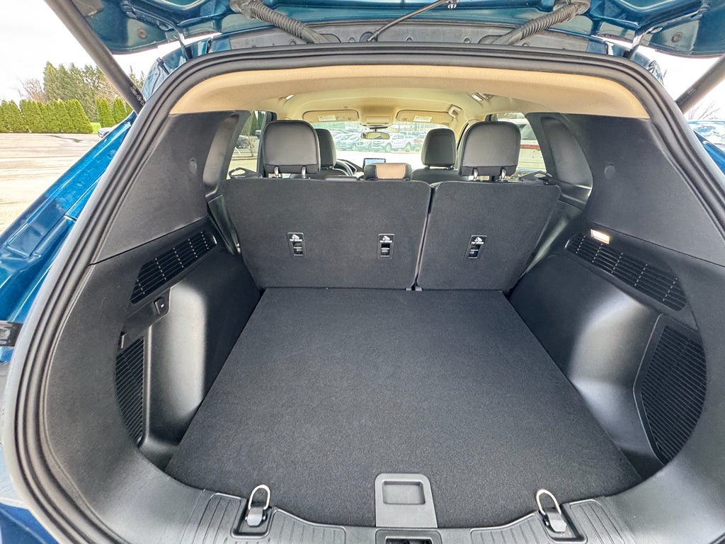 2020 Ford Escape SEL FWD