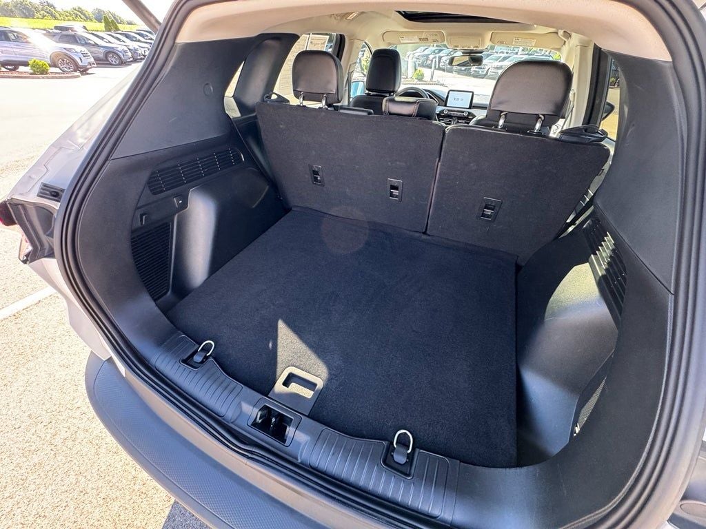2021 Ford Escape Titanium