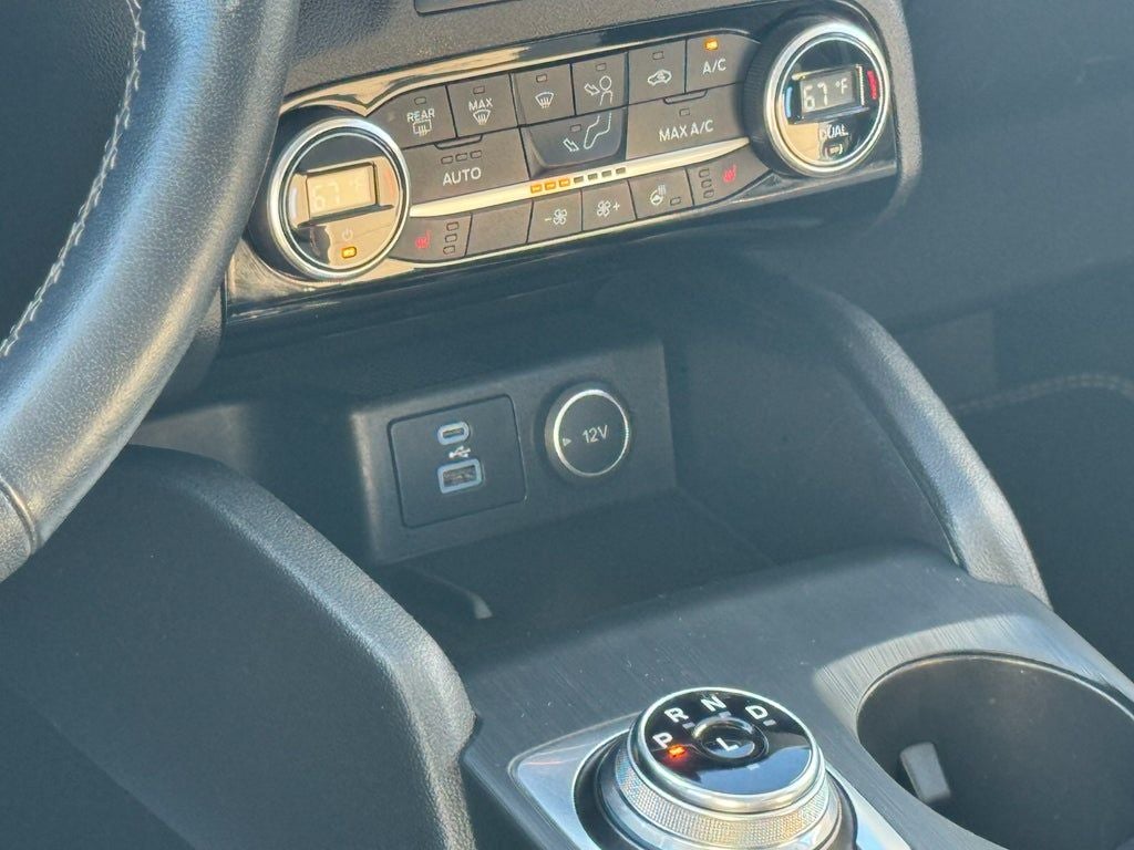 2021 Ford Escape Titanium
