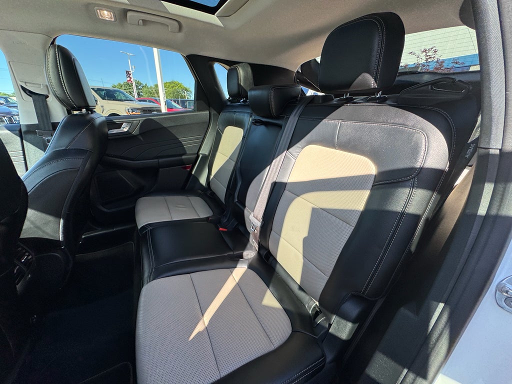 2021 Ford Escape Titanium 4WD