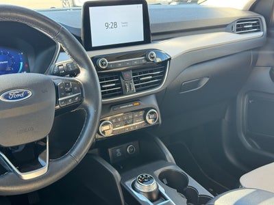 2021 Ford Escape Titanium 4WD