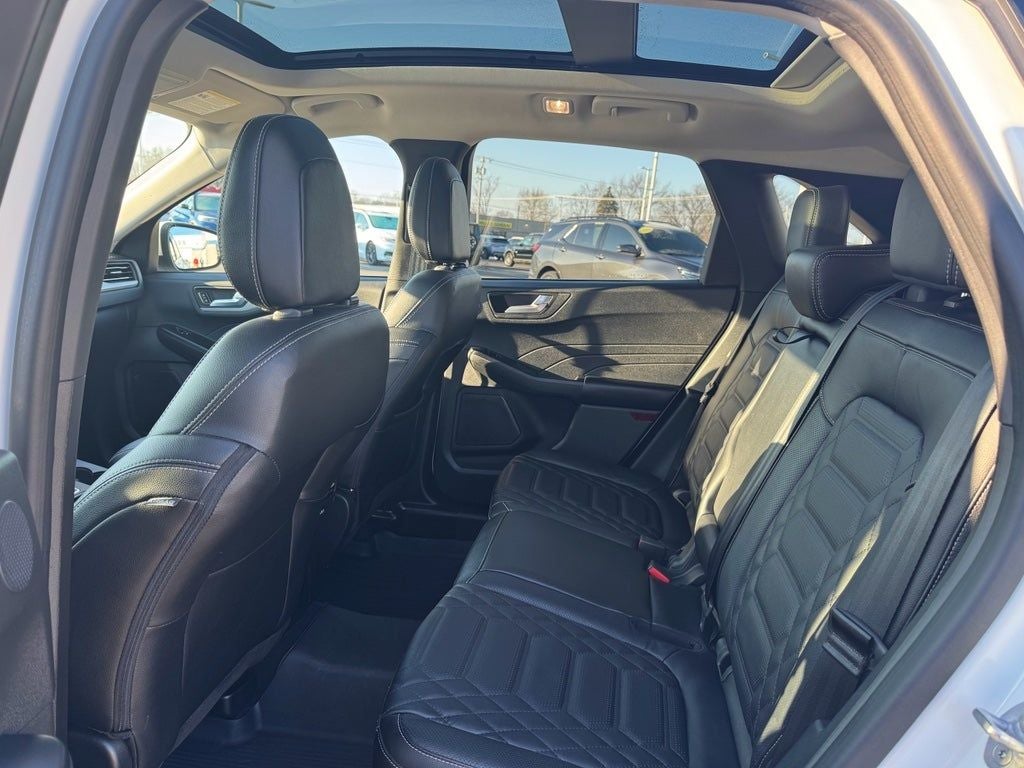 2023 Ford Escape Platinum