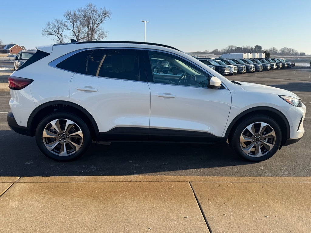 2023 Ford Escape Platinum AWD