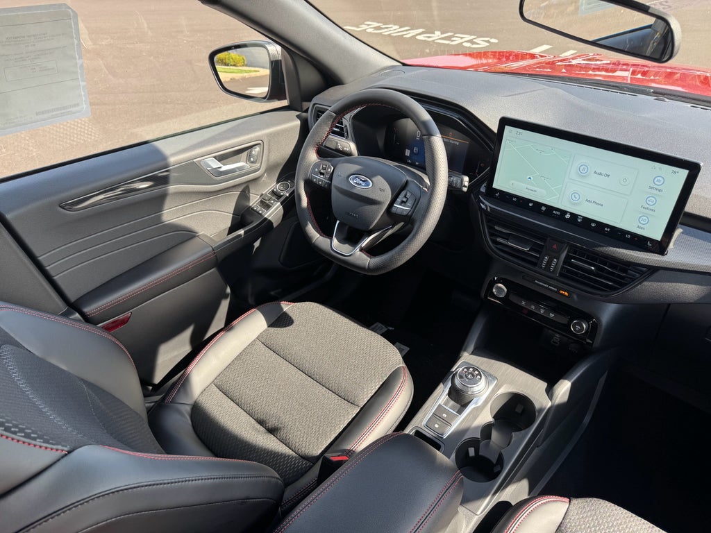 2026 Ford Escape ST-Line AWD