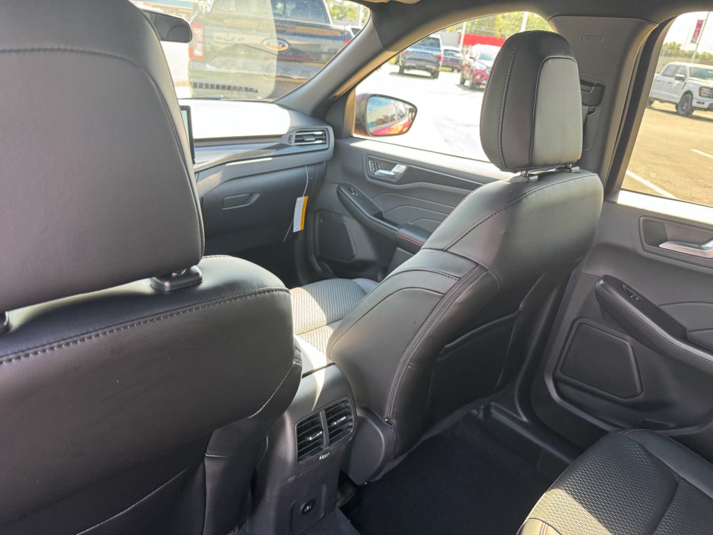 2026 Ford Escape ST-Line AWD