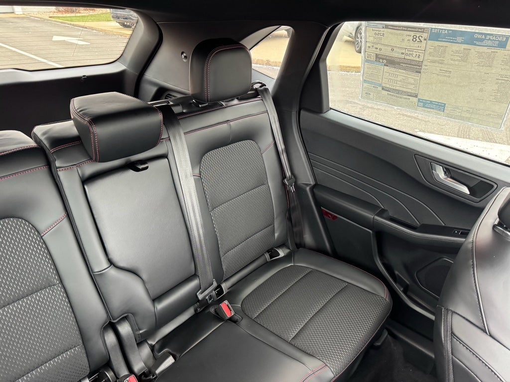 2026 Ford Escape ST-Line AWD