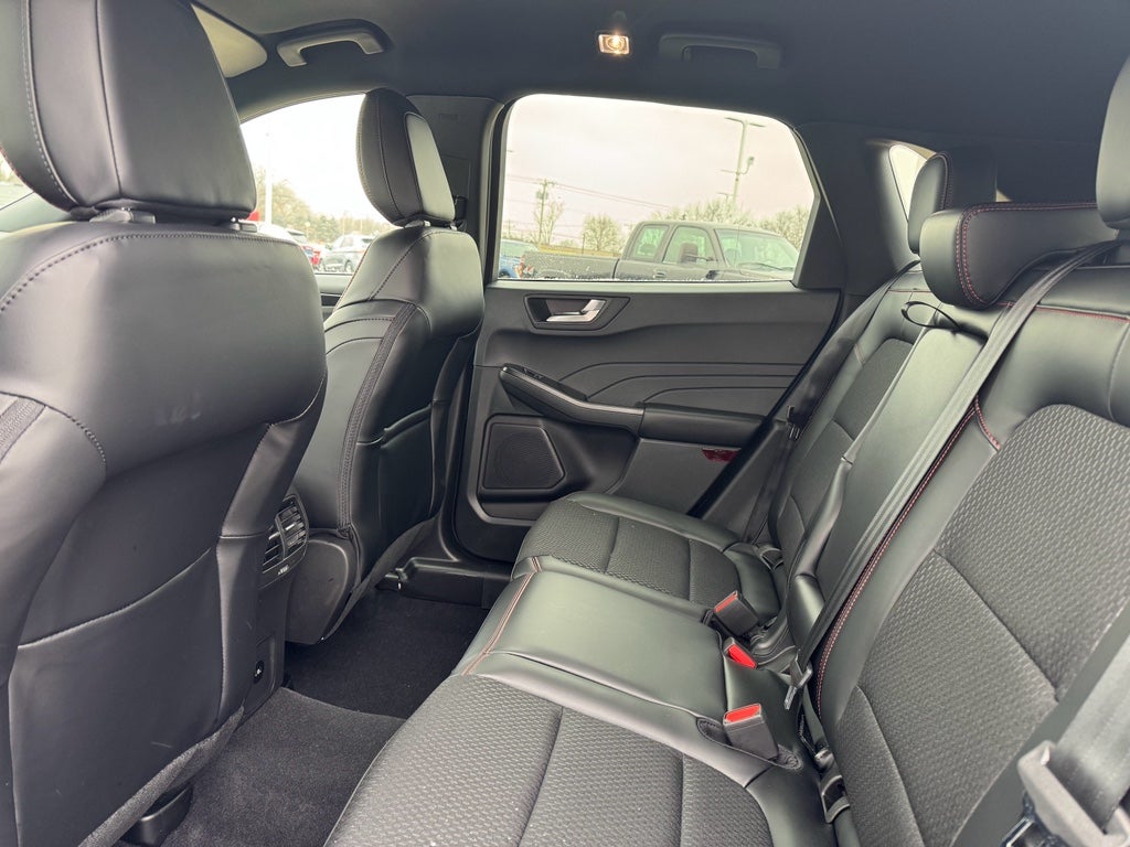 2026 Ford Escape ST-Line AWD