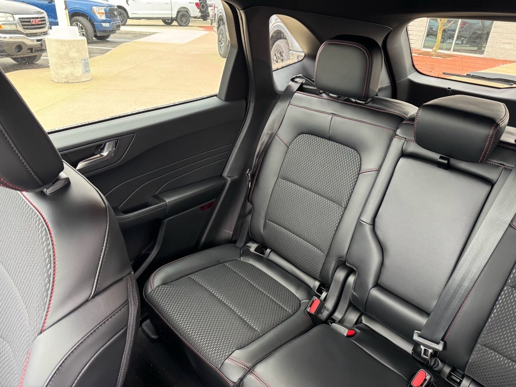 2026 Ford Escape ST-Line AWD