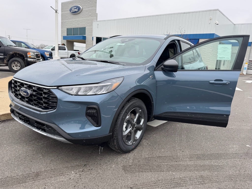 2026 Ford Escape ST-Line AWD