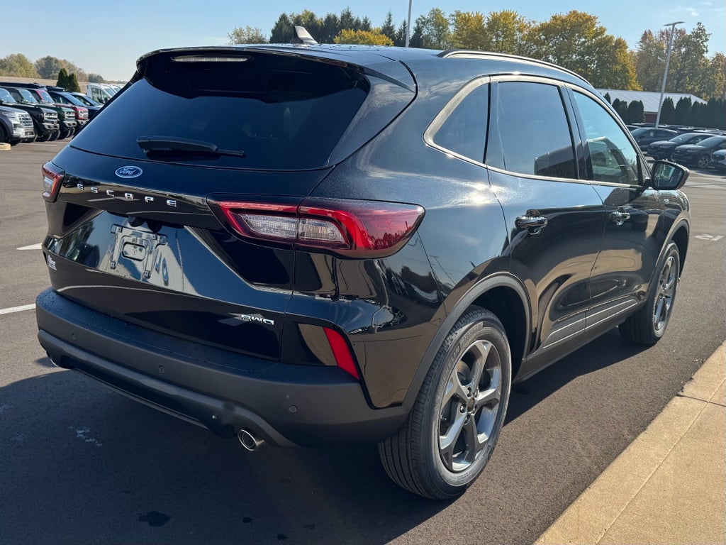 2026 Ford Escape ST-Line AWD